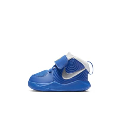 nike team hustle d10