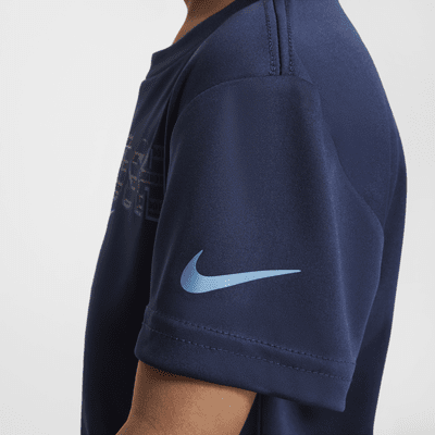 Playera Swoosh infantil Nike Dri-FIT "Just Do It"