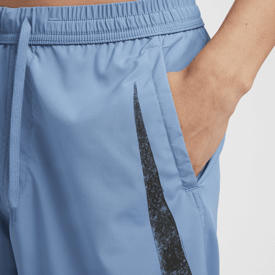 Nike Form Swoosh Men's Dri-FIT 17.5cm (approx.) Unlined Versatile Shorts