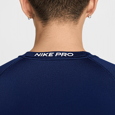 เสื้อฟิตเนสแขนสั้นทรงรัดรูปผู้ชาย Dri-FIT Nike Pro