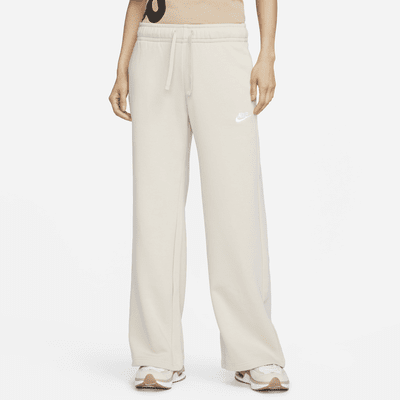 Nike Sportswear Club Fleece Women's Mid-Rise Wide-Leg Sweatpants