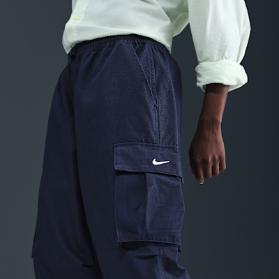 Nike Sportswear Women's Mid-Rise Oversized Woven Cargo Trousers