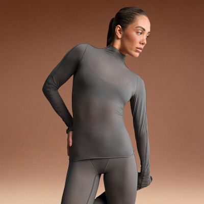 NikeSKIMS Weightless Layers Women's Mock-Neck Long-Sleeve Top