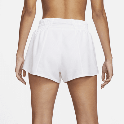 Shorts con forro de ropa interior Dri-FIT de tiro medio de 8 cm para mujer Nike One