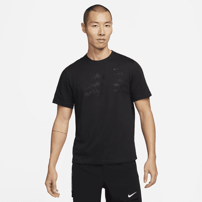 Nike Hyverse Camiseta de manga corta Dri-FIT versátil con