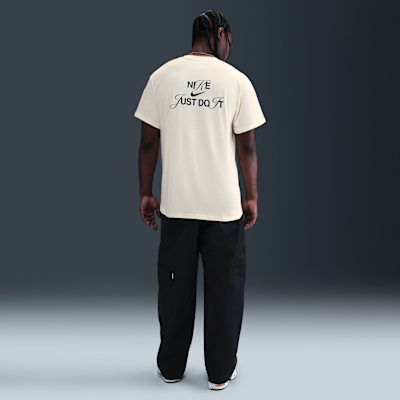 Nike Sportswear Men's Graphic T-Shirt
