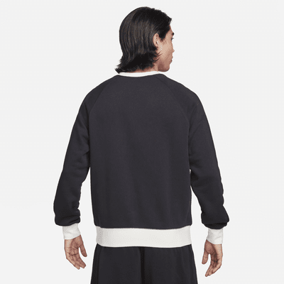 Nike Club Fleece Men's Long-Sleeve Raglan Crew. Nike UK