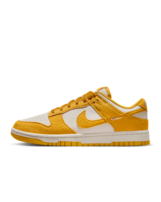 Женские кроссовки Nike Dunk Low