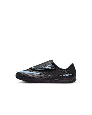 Детские кроссовки Nike Jr. Mercurial Vapor 16 Club Little Kids' IC Low-Top Soccer