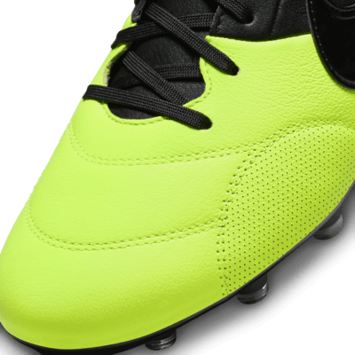 Calzado de fútbol para terreno firme NikePremier 3