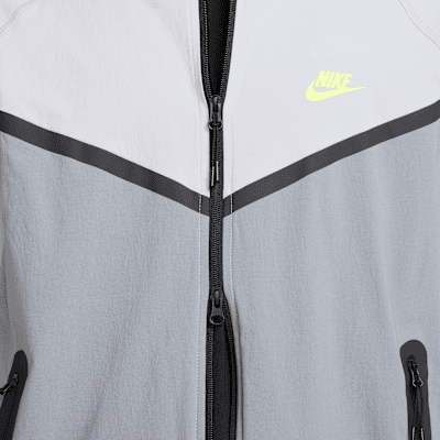 Nike Tech Windrunner-Webjacke mit durchgehendem Reißverschluss (Herren)