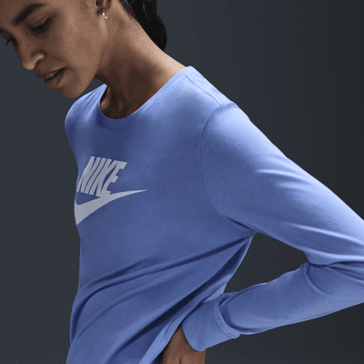 Playera de maga larga con logotipo para mujer Nike Sportswear Essentials