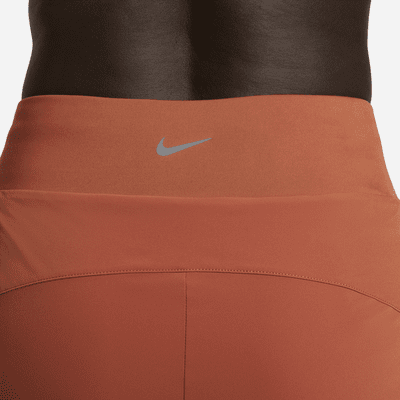 Short de fitness Dri-FIT taille haute 8 cm avec sous-short intégré Nike Bliss pour femme