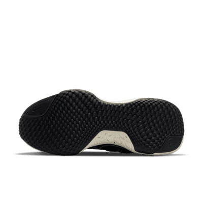 Tenis de correr en carretera para mujer Nike Invincible
