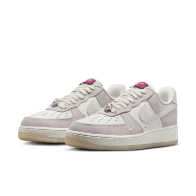 Γυναικεία παπούτσια Nike Air Force 1 ’07 LX