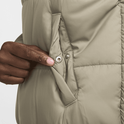 Väst Nike Sportswear Classic Puffer Therma-FIT med ledig passform för kvinnor