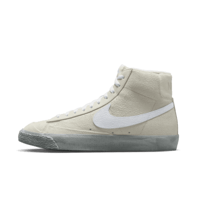 Nike Men's Blazer Mid '77 Vintage Casual Shoes