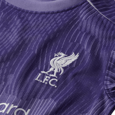 Conjunto de três peças Nike do terceiro equipamento Liverpool FC 2023/24 para bebé