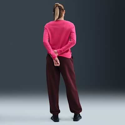 Nike Sportswear Club Women's Long-Sleeve T-Shirt