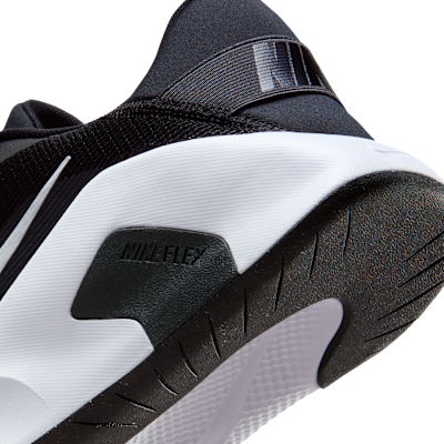 Nike Flex Train Men's Workout Shoes (Extra Wide)