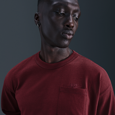 Nike Sportswear Premium Essentials Men's Long-Sleeve Pocket T-Shirt