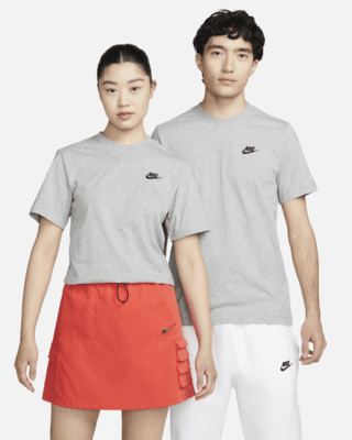 Nike Sportswear Club