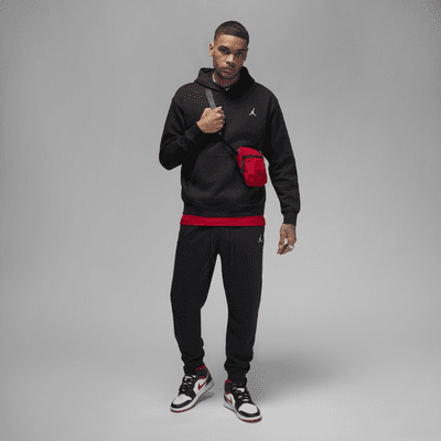 Jordan Essentials Men's Fleece Sweatshirt. Nike PT