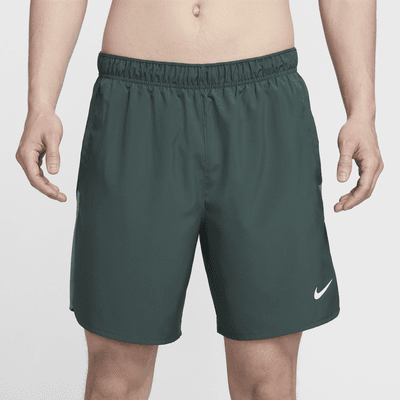 Short de running 2-en-1 18 cm Dri-FIT Nike Challenger pour homme