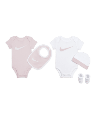 Детские  Nike Baby Essentials Baby (0-9M) 5-Piece Boxed Gift Set