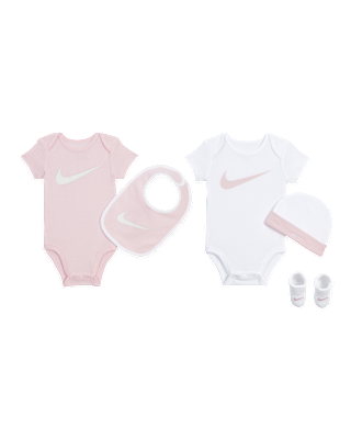 Детские  Nike Baby 5-Piece Boxed Gift Set