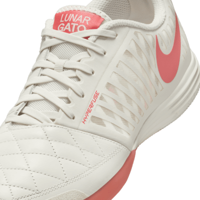 Nike Lunargato II Indoor/Court Low-Top Soccer Shoes