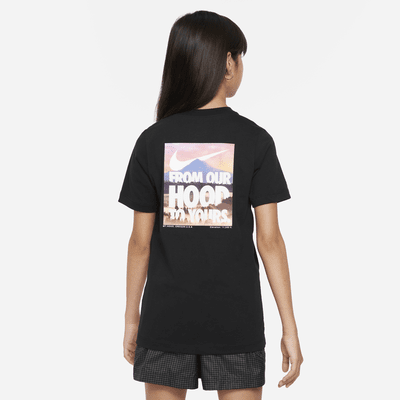 Nike Sportswear Older Kids' T-Shirt