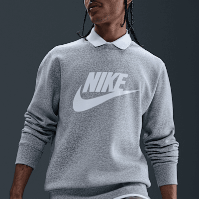 Nike Sportswear Club herenshirt van fleece met ronde hals en graphic