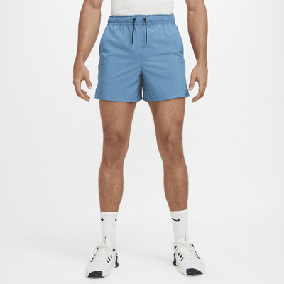 Shorts versátiles sin forro Dri-FIT de 13 cm para hombre Nike Unlimited