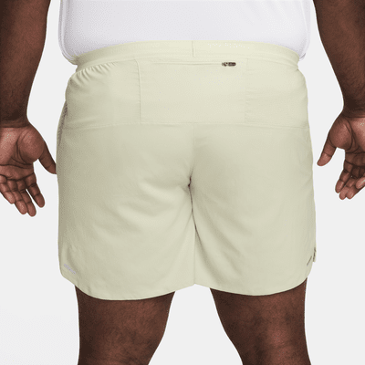 Shorts de correr Dri-FIT de 18 cm con forro de ropa interior para hombre Nike Stride