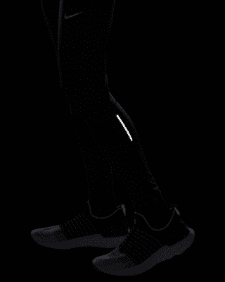 Nike Dri-FIT Challenger