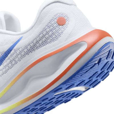 Tenis de correr en carretera para hombre Nike Journey Run