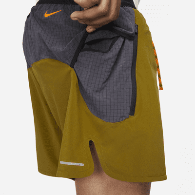 กางเกงวิ่งเทรลขาสั้น 5 นิ้วมีซับในผู้ชาย Nike Dri-FIT