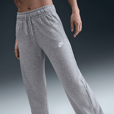 Nike Sportswear Club Fleece Women's Mid-Rise Wide-Leg Sweatpants