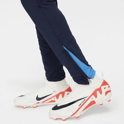 Pantalon de foot en maille Nike Dri-FIT Chelsea FC Strike pour ado