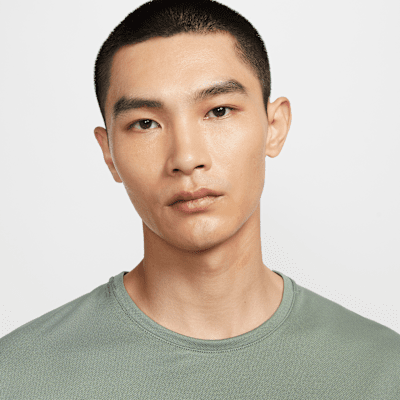 나이키 드라이 핏 UV 마일러 남성 반팔 러닝 탑