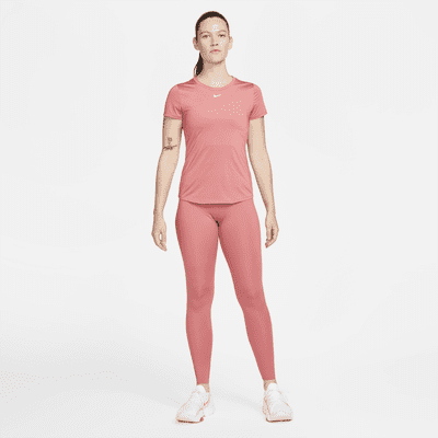 Nike Dri-FIT One Playera de manga corta con ajuste slim para mujer