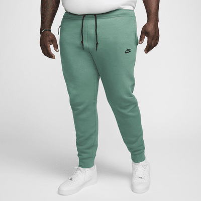 Joggingbyxor Nike Sportswear Tech Fleece för män