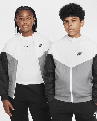 Подростковая куртка Nike Sportswear Windrunner Big Kids' Hooded Repel (Extended Size) для бега