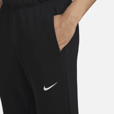 Nike Dri-FIT Studio '72 Men's Tapered Fitness Trousers