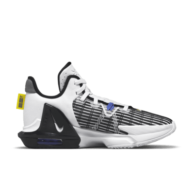 LeBron Witness 6 EP Basketball Shoes