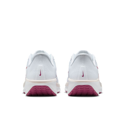 Nike Quest 6 Straßenlaufschuh (Damen)