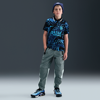 Nike Tech