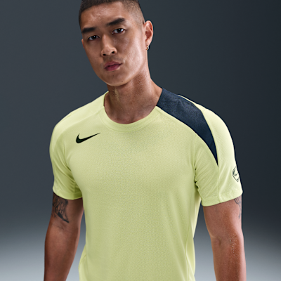 Nike Strike