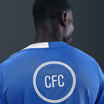 Chelsea F.C. Strike Third Men's Nike Dri-FIT Total 90 Football Short-Sleeve Top